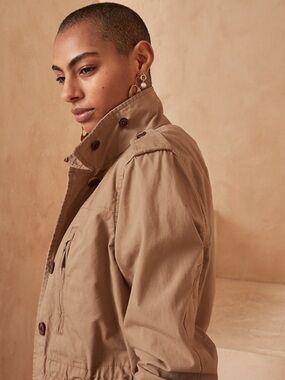 Banana Republic Cotton Utility Jacket in Khaki 🤎🤎